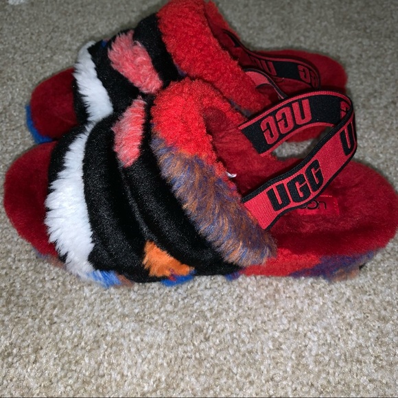 ugg slippers - Picture 2 of 3